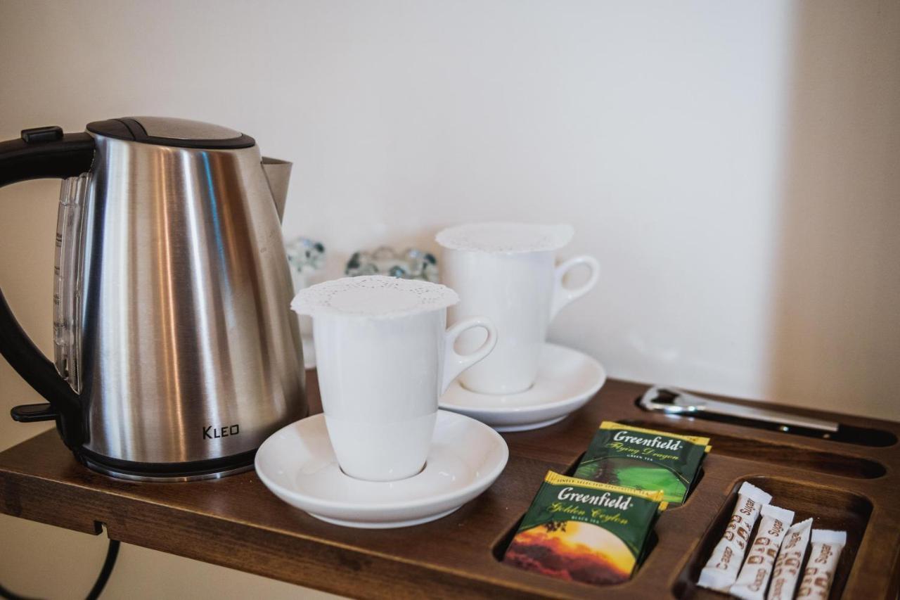 Leon Boutique Hotel Sukhumi Eksteriør bilde